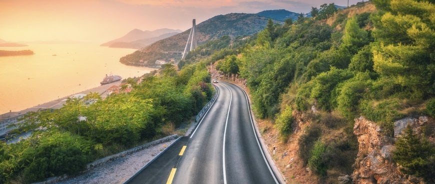 Faurecia announces the completion of the acquisition of Hella, creating the world’s seventh largest automotive supplier